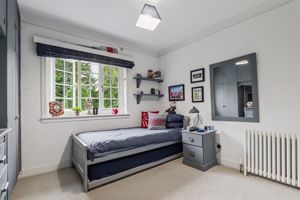 Photo 33- click for photo gallery